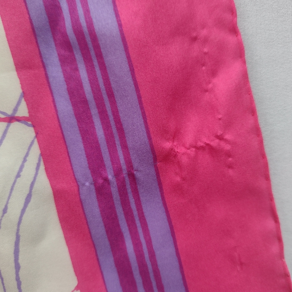 100% silk square scarf paint splatter design white/pink - Picture 4 of 4